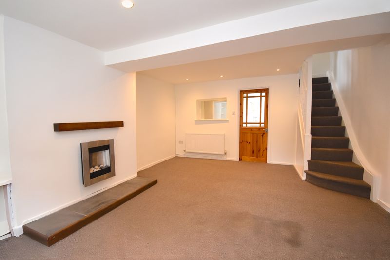 Sitting Room- click for photo gallery